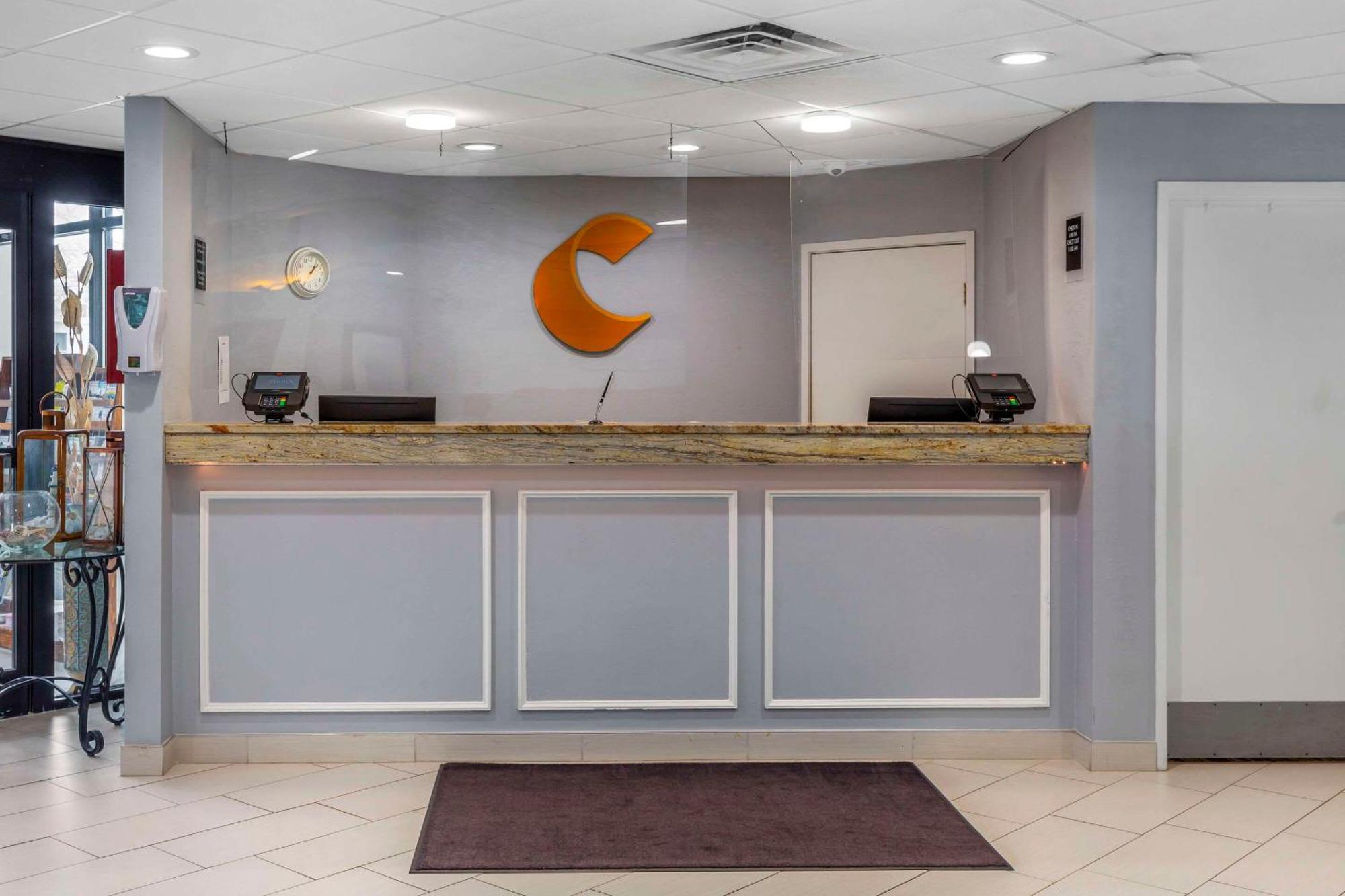 Comfort Inn Hyannis - Cape Cod Kültér fotó