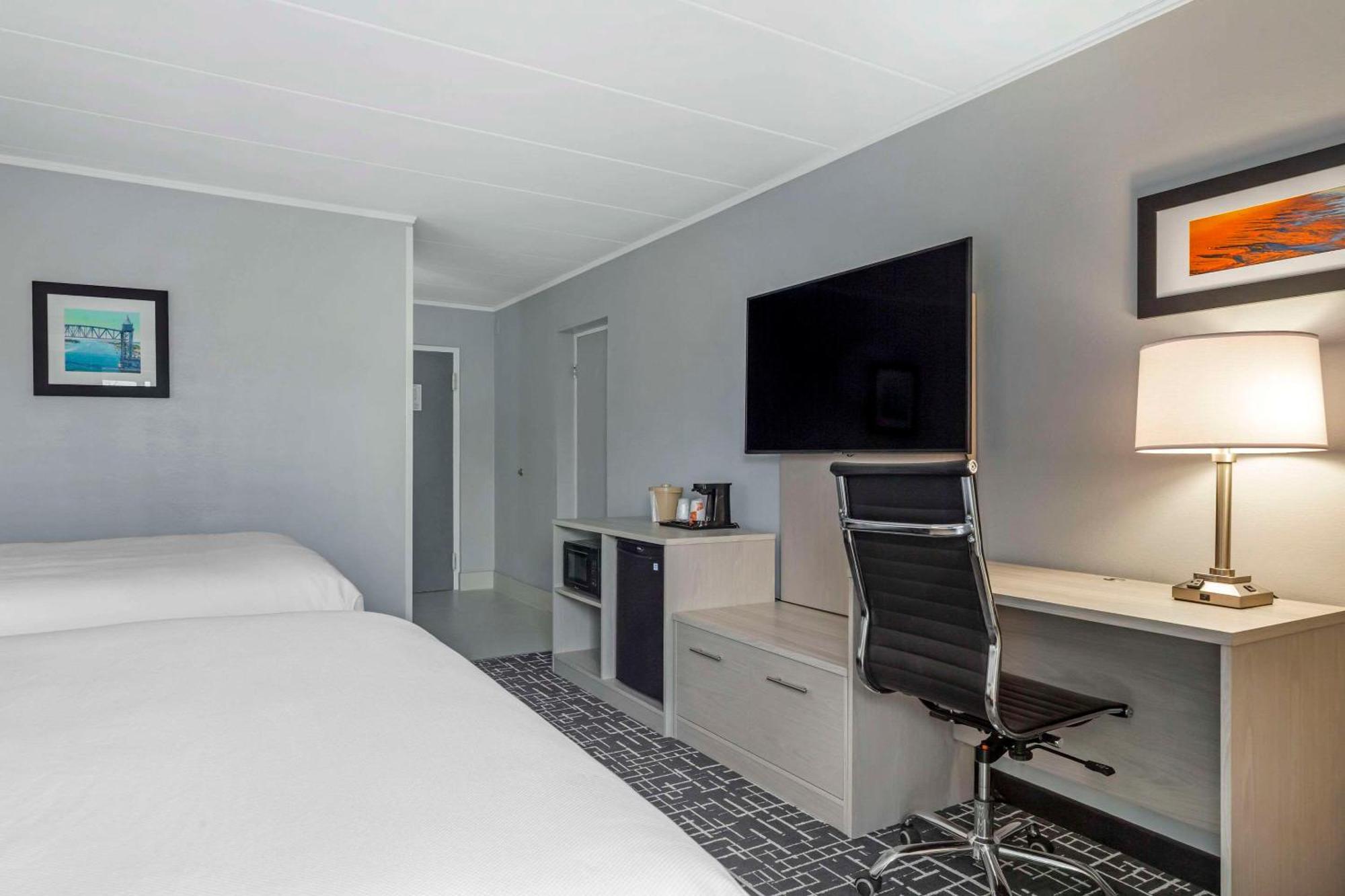 Comfort Inn Hyannis - Cape Cod Kültér fotó